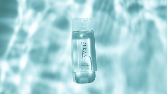化粧水は意味ナシ！？皮膚科学が紐解く正しい使い方と間違った使い方